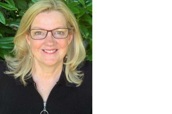 Cllr Nicola McLaren
