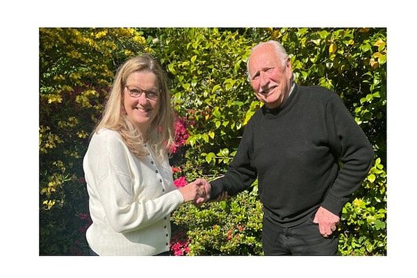 Nicola McLaren with Chas Pearce